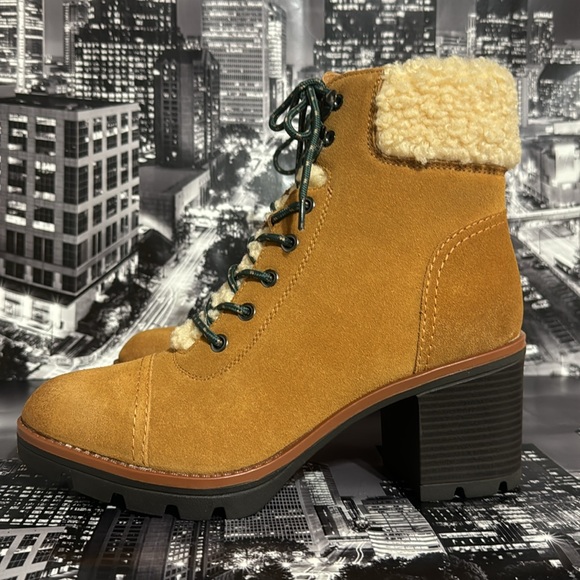 Naturalizer Womens Hiking Ankle Boots - Picture 2 of 9